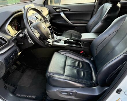 Белый Мицубиси Эклипс, объемом двигателя 1.5 л и пробегом 67 тыс. км за 14400 $, фото 13 на Automoto.ua