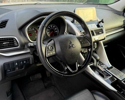 Белый Мицубиси Эклипс, объемом двигателя 1.5 л и пробегом 67 тыс. км за 14400 $, фото 16 на Automoto.ua