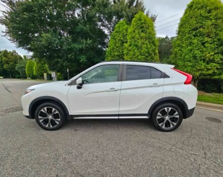 Белый Мицубиси Эклипс, объемом двигателя 1.5 л и пробегом 45 тыс. км за 11200 $, фото 3 на Automoto.ua