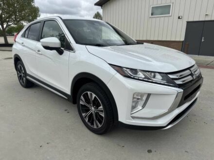 Міцубісі Екліпс 2020 у Чернівцях на Automoto.ua Білий Міцубісі Екліпс, об'ємом двигуна 1.5 л та пробігом 58 тис. км за 13300 $, фото 1 на Automoto.ua