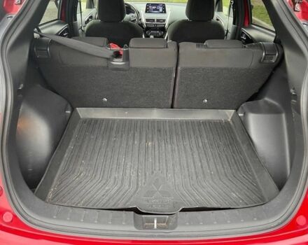 Красный Мицубиси Эклипс, объемом двигателя 0 л и пробегом 89 тыс. км за 11200 $, фото 7 на Automoto.ua