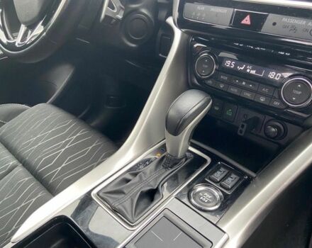 Красный Мицубиси Эклипс, объемом двигателя 0 л и пробегом 89 тыс. км за 11200 $, фото 4 на Automoto.ua