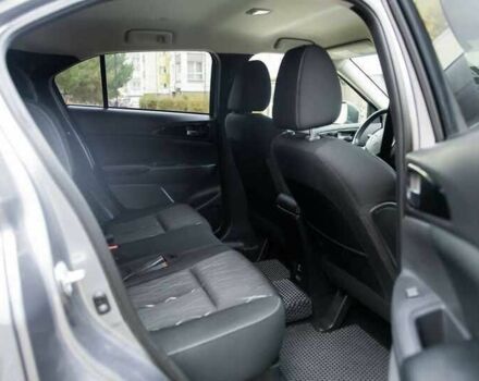 Серый Мицубиси Эклипс, объемом двигателя 1.5 л и пробегом 74 тыс. км за 12600 $, фото 18 на Automoto.ua