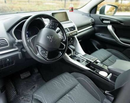 Серый Мицубиси Эклипс, объемом двигателя 1.5 л и пробегом 74 тыс. км за 12600 $, фото 13 на Automoto.ua