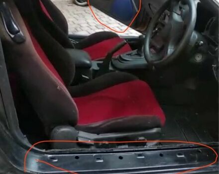 Черный Мицубиси ФТО, объемом двигателя 2 л и пробегом 680 тыс. км за 7500 $, фото 11 на Automoto.ua