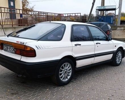 Белый Мицубиси Галант, объемом двигателя 2 л и пробегом 400 тыс. км за 1500 $, фото 2 на Automoto.ua