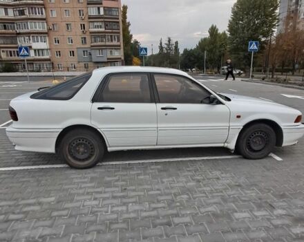 Белый Мицубиси Галант, объемом двигателя 2 л и пробегом 468 тыс. км за 1500 $, фото 3 на Automoto.ua