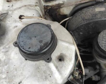 Белый Мицубиси Галант, объемом двигателя 1.6 л и пробегом 100 тыс. км за 1000 $, фото 12 на Automoto.ua