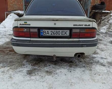 Белый Мицубиси Галант, объемом двигателя 1.8 л и пробегом 300 тыс. км за 1700 $, фото 3 на Automoto.ua