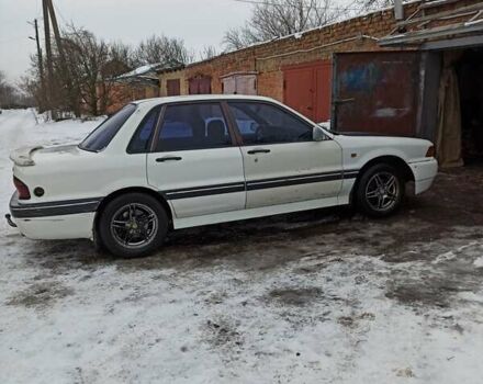 Белый Мицубиси Галант, объемом двигателя 1.8 л и пробегом 300 тыс. км за 1700 $, фото 8 на Automoto.ua