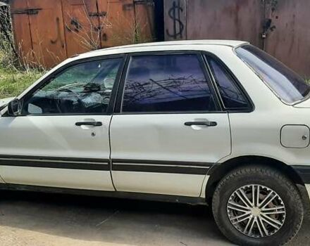 Білий Міцубісі Галант, об'ємом двигуна 1.8 л та пробігом 367 тис. км за 1100 $, фото 1 на Automoto.ua