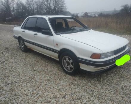 Белый Мицубиси Галант, объемом двигателя 0 л и пробегом 111 тыс. км за 600 $, фото 3 на Automoto.ua