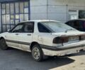 Белый Мицубиси Галант, объемом двигателя 2 л и пробегом 200 тыс. км за 700 $, фото 3 на Automoto.ua