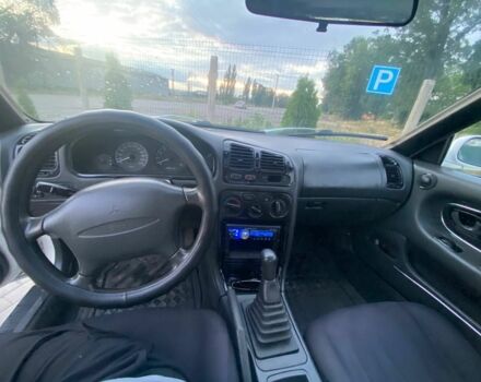 Белый Мицубиси Галант, объемом двигателя 1.8 л и пробегом 207 тыс. км за 2000 $, фото 5 на Automoto.ua