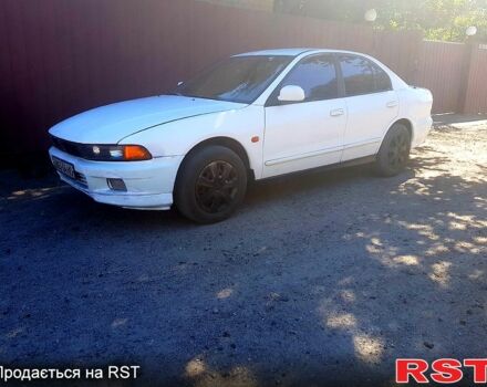 Белый Мицубиси Галант, объемом двигателя 2 л и пробегом 200 тыс. км за 1750 $, фото 7 на Automoto.ua