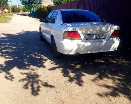 Белый Мицубиси Галант, объемом двигателя 2 л и пробегом 200 тыс. км за 1750 $, фото 6 на Automoto.ua