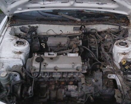 Белый Мицубиси Галант, объемом двигателя 2 л и пробегом 200 тыс. км за 1000 $, фото 3 на Automoto.ua