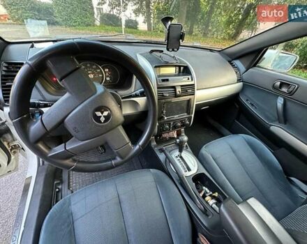 Белый Мицубиси Галант, объемом двигателя 2.35 л и пробегом 200 тыс. км за 4000 $, фото 30 на Automoto.ua