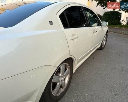 Белый Мицубиси Галант, объемом двигателя 2.35 л и пробегом 200 тыс. км за 4000 $, фото 39 на Automoto.ua
