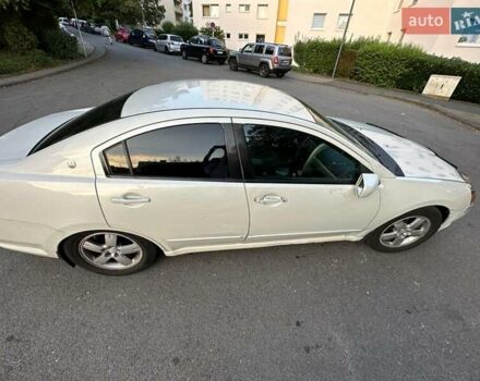 Белый Мицубиси Галант, объемом двигателя 2.35 л и пробегом 200 тыс. км за 4000 $, фото 19 на Automoto.ua