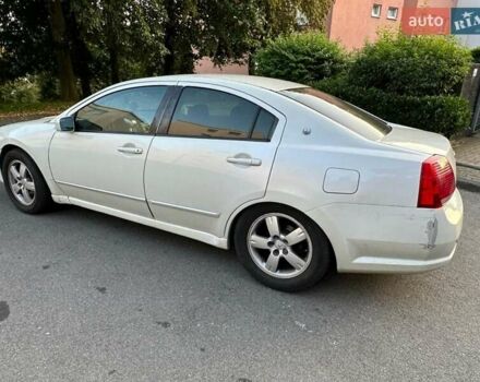 Белый Мицубиси Галант, объемом двигателя 2.35 л и пробегом 200 тыс. км за 4000 $, фото 5 на Automoto.ua