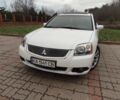 Білий Міцубісі Галант, об'ємом двигуна 2.4 л та пробігом 210 тис. км за 7138 $, фото 1 на Automoto.ua