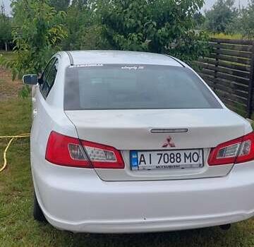 Белый Мицубиси Галант, объемом двигателя 2.38 л и пробегом 250 тыс. км за 4500 $, фото 1 на Automoto.ua