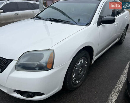 Белый Мицубиси Галант, объемом двигателя 2.38 л и пробегом 130 тыс. км за 9500 $, фото 2 на Automoto.ua