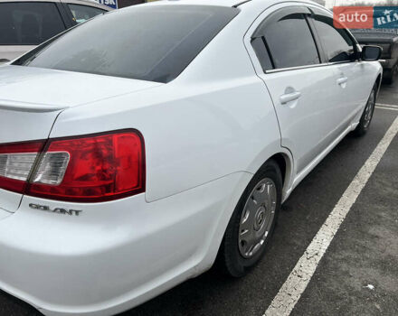 Белый Мицубиси Галант, объемом двигателя 2.38 л и пробегом 130 тыс. км за 9500 $, фото 6 на Automoto.ua
