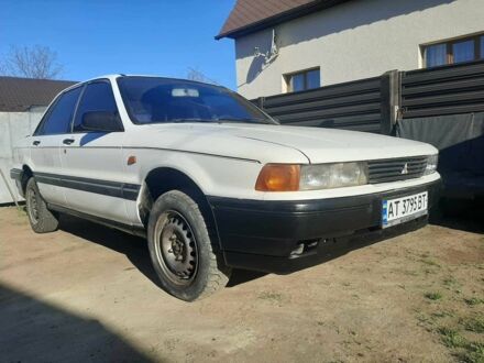 Белый Мицубиси Галант, объемом двигателя 1.8 л и пробегом 480 тыс. км за 820 $, фото 1 на Automoto.ua