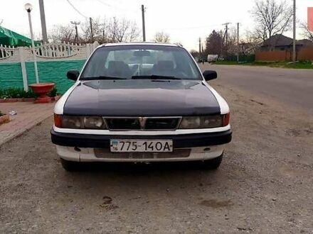 Мицубиси Галант 1988 в Савране на Automoto.ua Белый Мицубиси Галант, объемом двигателя 1.8 л и пробегом 485 тыс. км за 1500 $, фото 1 на Automoto.ua