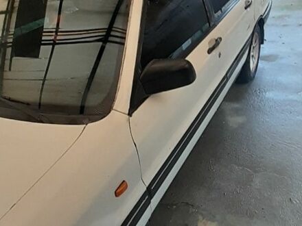 Белый Мицубиси Галант, объемом двигателя 0 л и пробегом 125 тыс. км за 1500 $, фото 1 на Automoto.ua