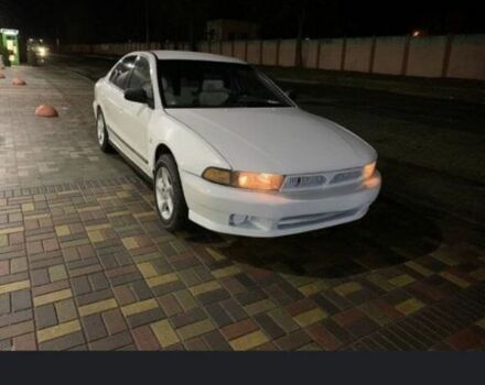 Белый Мицубиси Галант, объемом двигателя 2.4 л и пробегом 300 тыс. км за 1400 $, фото 1 на Automoto.ua