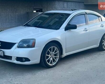 Белый Мицубиси Галант, объемом двигателя 2.38 л и пробегом 130 тыс. км за 9500 $, фото 1 на Automoto.ua