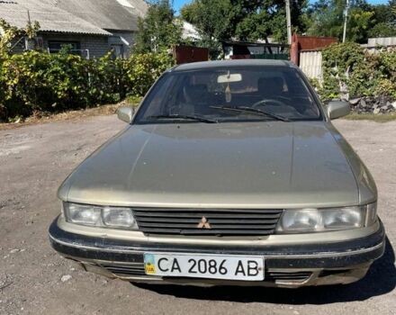 Бежевый Мицубиси Галант, объемом двигателя 1.8 л и пробегом 70 тыс. км за 700 $, фото 1 на Automoto.ua