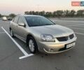 Бежевый Мицубиси Галант, объемом двигателя 2.4 л и пробегом 203 тыс. км за 6000 $, фото 1 на Automoto.ua