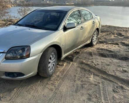 Бежевый Мицубиси Галант, объемом двигателя 2.4 л и пробегом 240 тыс. км за 5300 $, фото 2 на Automoto.ua