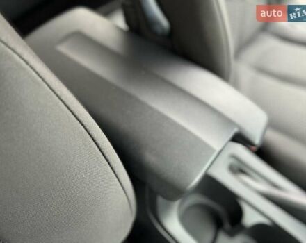 Бежевый Мицубиси Галант, объемом двигателя 2.4 л и пробегом 178 тыс. км за 5600 $, фото 59 на Automoto.ua