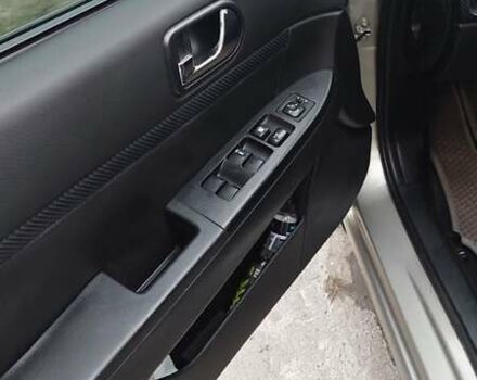 Мицубиси Галант 2008 в Житомире на Automoto.ua Бежевый Мицубиси Галант, объемом двигателя 2.38 л и пробегом 309 тыс. км за 6400 $, фото 8 на Automoto.ua