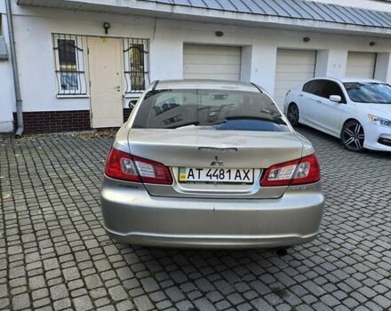 Бежевый Мицубиси Галант, объемом двигателя 2.4 л и пробегом 205 тыс. км за 7700 $, фото 3 на Automoto.ua