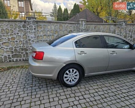 Бежевый Мицубиси Галант, объемом двигателя 2.4 л и пробегом 205 тыс. км за 7700 $, фото 9 на Automoto.ua