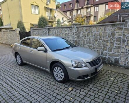 Бежевый Мицубиси Галант, объемом двигателя 2.4 л и пробегом 205 тыс. км за 7700 $, фото 10 на Automoto.ua