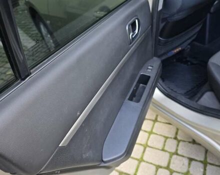 Бежевый Мицубиси Галант, объемом двигателя 2.4 л и пробегом 205 тыс. км за 7700 $, фото 12 на Automoto.ua