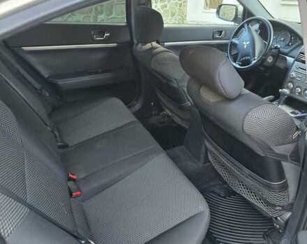 Бежевый Мицубиси Галант, объемом двигателя 2.4 л и пробегом 205 тыс. км за 7700 $, фото 13 на Automoto.ua