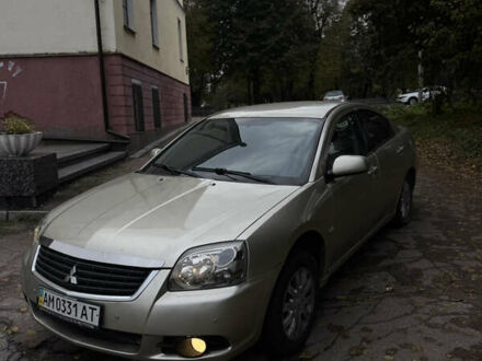 Мицубиси Галант 2008 в Житомире на Automoto.ua Бежевый Мицубиси Галант, объемом двигателя 2.4 л и пробегом 282 тыс. км за 4900 $, фото 1 на Automoto.ua