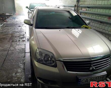 Бежевий Міцубісі Галант, об'ємом двигуна 2.4 л та пробігом 208 тис. км за 6500 $, фото 1 на Automoto.ua