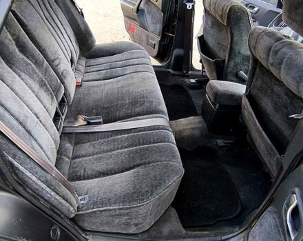 Черный Мицубиси Галант, объемом двигателя 1.8 л и пробегом 300 тыс. км за 1800 $, фото 9 на Automoto.ua