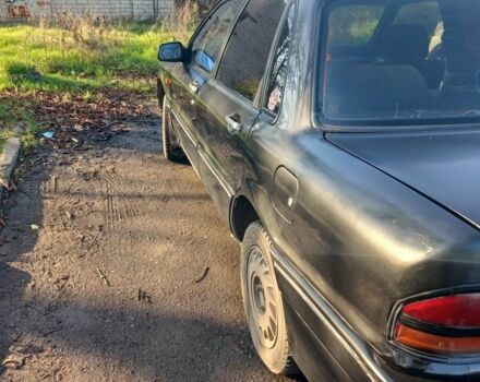 Черный Мицубиси Галант, объемом двигателя 1.8 л и пробегом 279 тыс. км за 1700 $, фото 2 на Automoto.ua