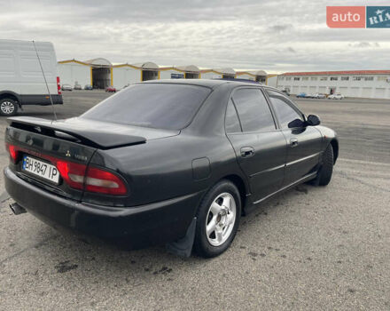 Міцубісі Галант 1993 у Одесі на Automoto.ua Чорний Міцубісі Галант, об'ємом двигуна 2 л та пробігом 150 тис. км за 1750 $, фото 1 на Automoto.ua