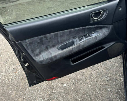 Чорний Міцубісі Галант, об'ємом двигуна 2 л та пробігом 164 тис. км за 5000 $, фото 12 на Automoto.ua